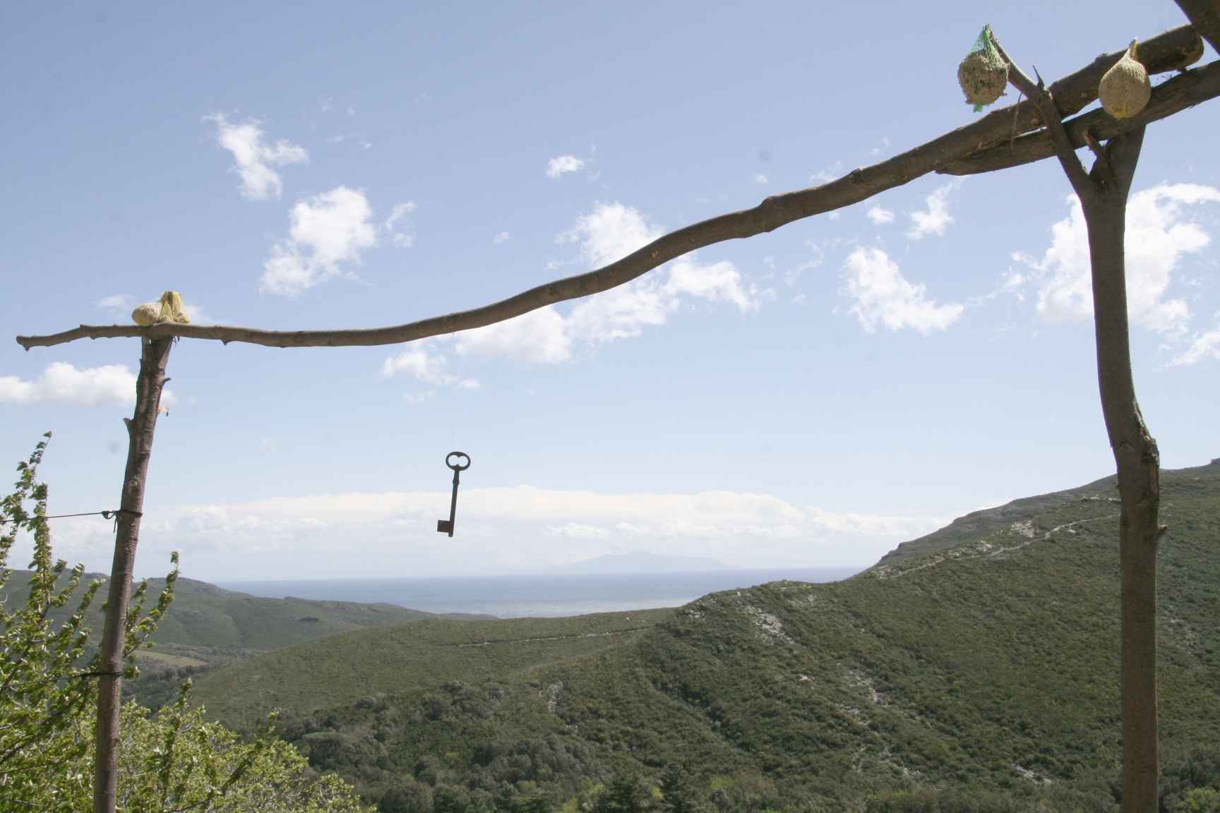 La clé du ciel. Avril 2012. Photo Benoit Canistrelli